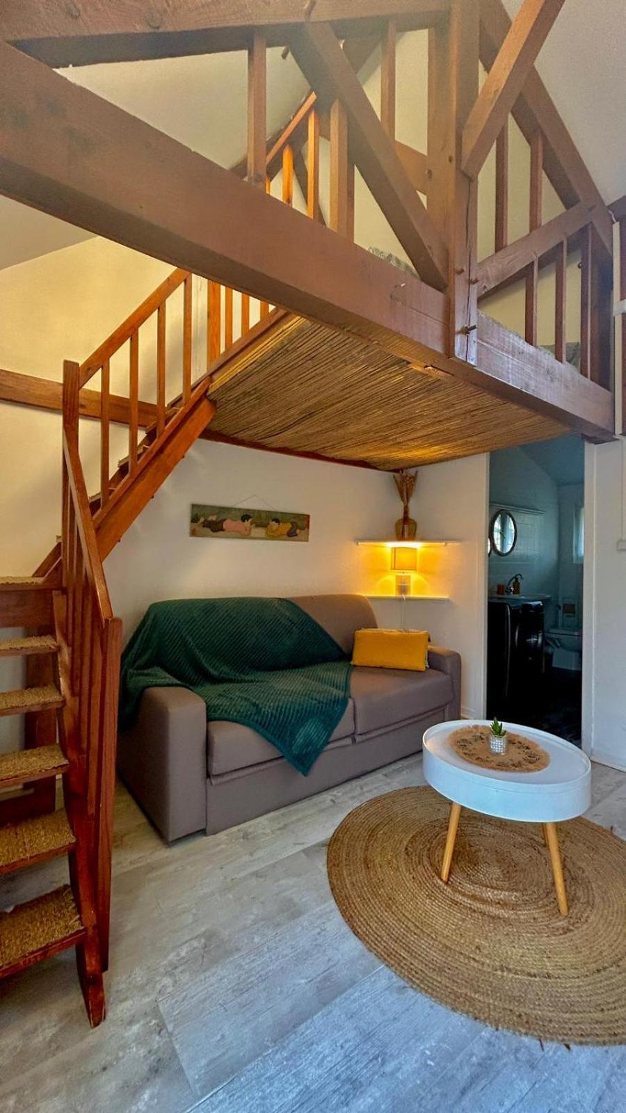 Maisonnette 2 A 4 Pers- Jardin Privatif Cloture- Calme- Stationnement Gratuit- Pau Ouest Billere Esterno foto